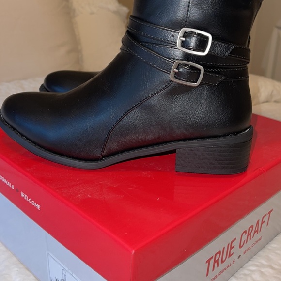 Women’s black wide calf knee boots new never worn - Picture 5 of 10